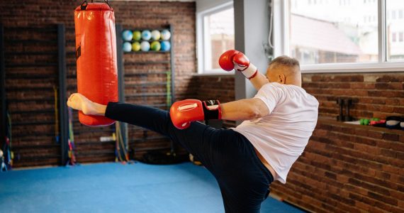 How long does it take for an interest rate rise to kick in?