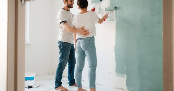 Planning a reno in 2023? Here are 4 tips for smooth sailing