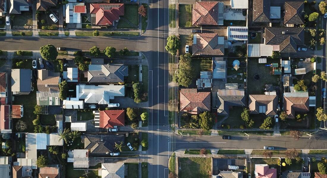 Plot twist: home owners keep repayments on hold as rates fall